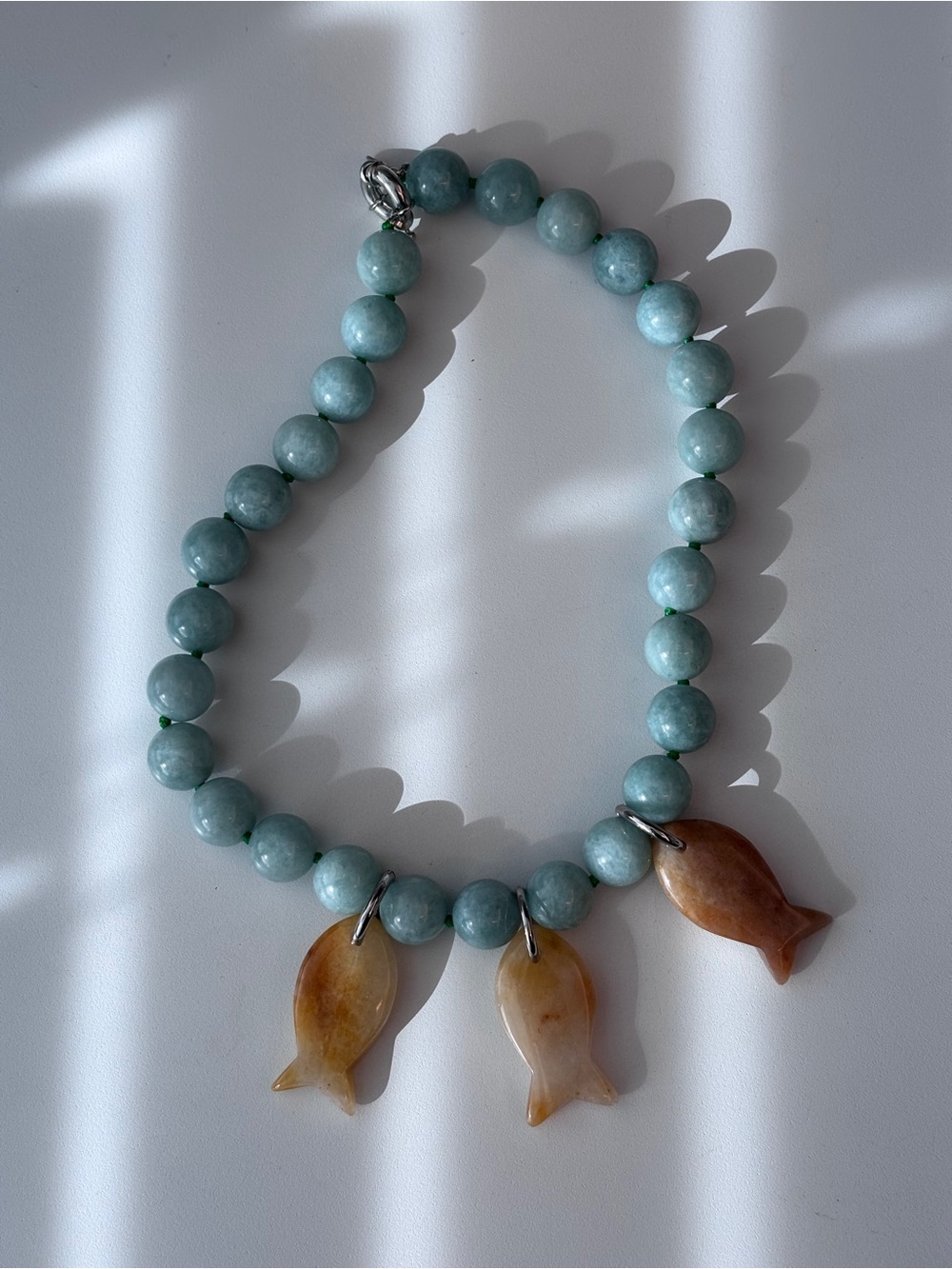 Green Jade yellow topaz 3 Fish Round 14 mm Beads Necklace